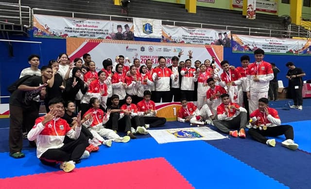 DKI Jakarta Pertahankan Status Juara Umum Karate POPNAS 2025
